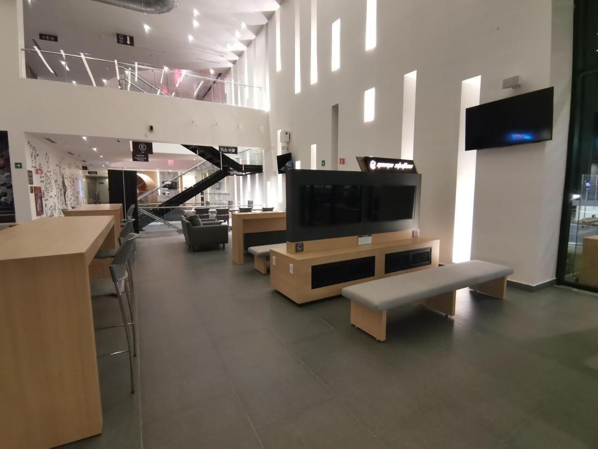 蒙特雷阿波达卡机场区温德姆华美达安可酒店 Apodaca 外观 照片