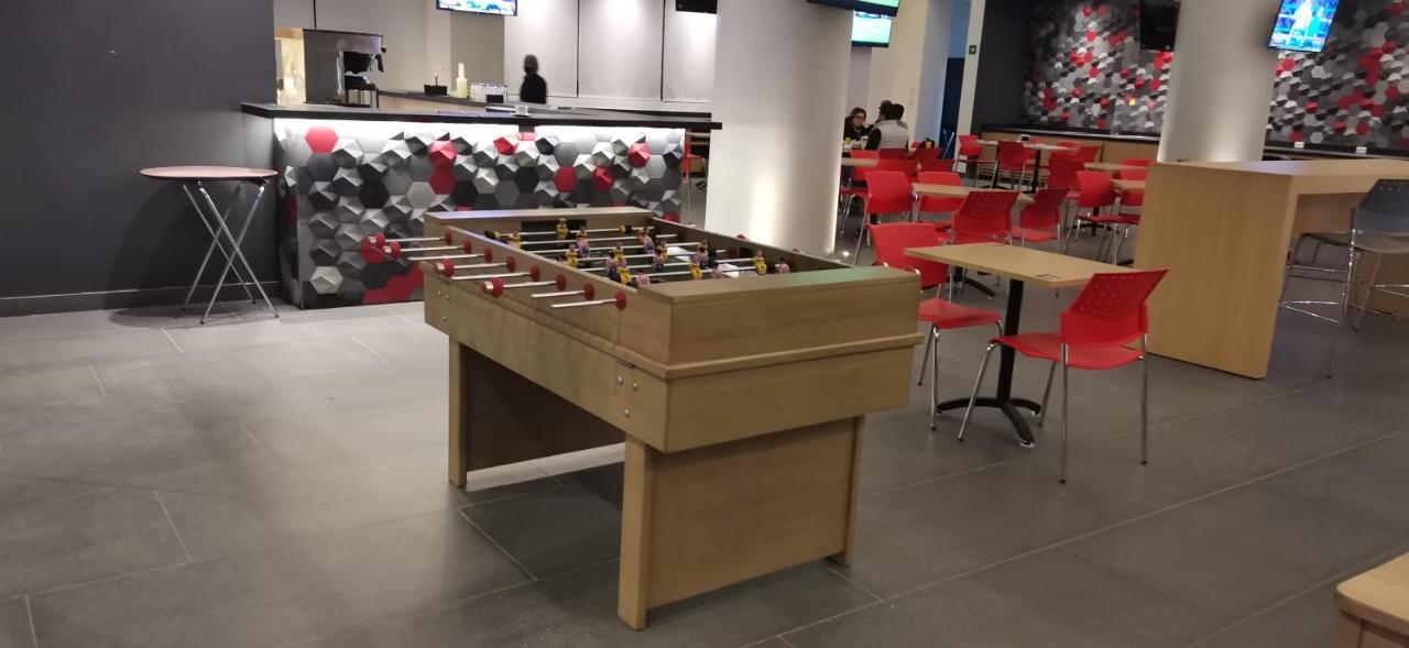 蒙特雷阿波达卡机场区温德姆华美达安可酒店 Apodaca 外观 照片